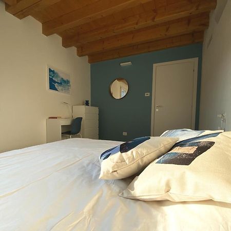 Sol Lakeview Сале Маразино Екстериор снимка