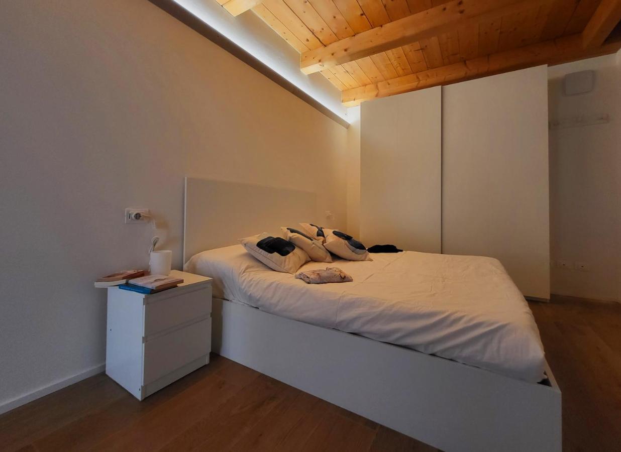 Sol Lakeview Сале Маразино Екстериор снимка